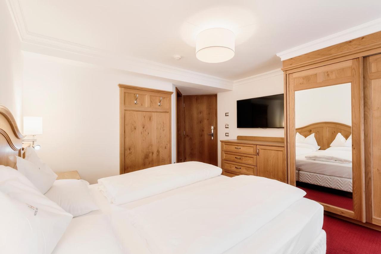 Hotel Ingram Selva di Val Gardena Extérieur photo